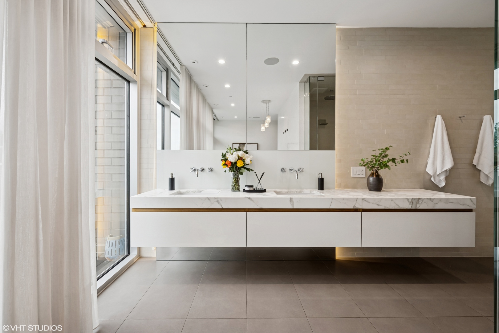 1837 N Fremont Street