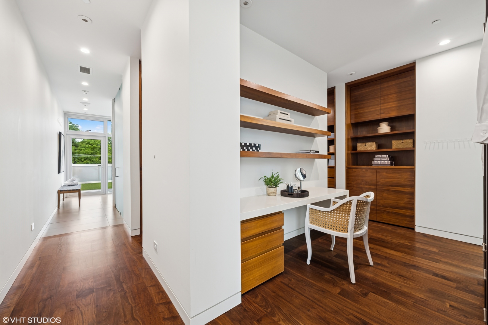 1837 N Fremont Street