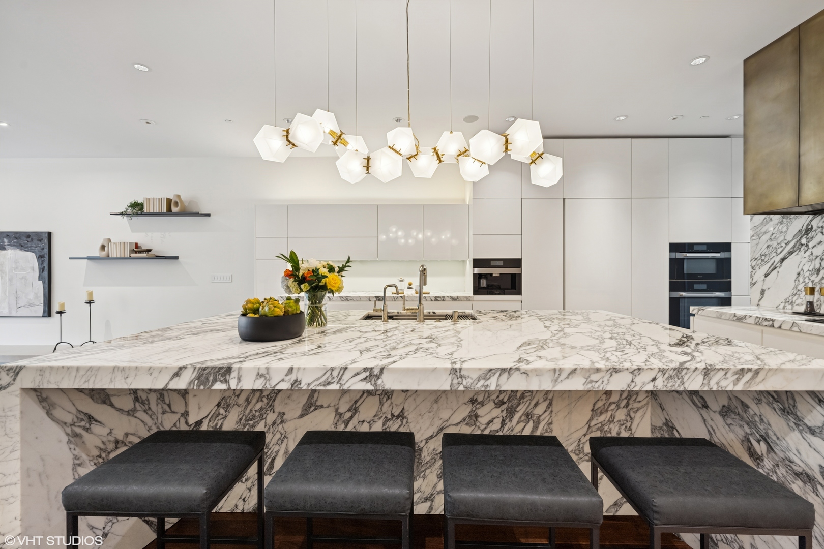 1837 N Fremont Street