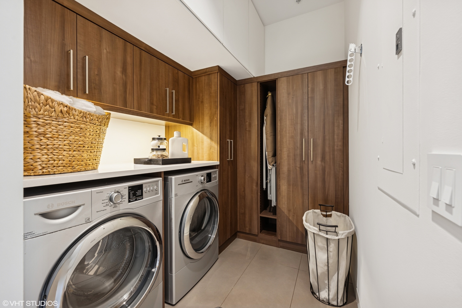 1837 N Fremont Street