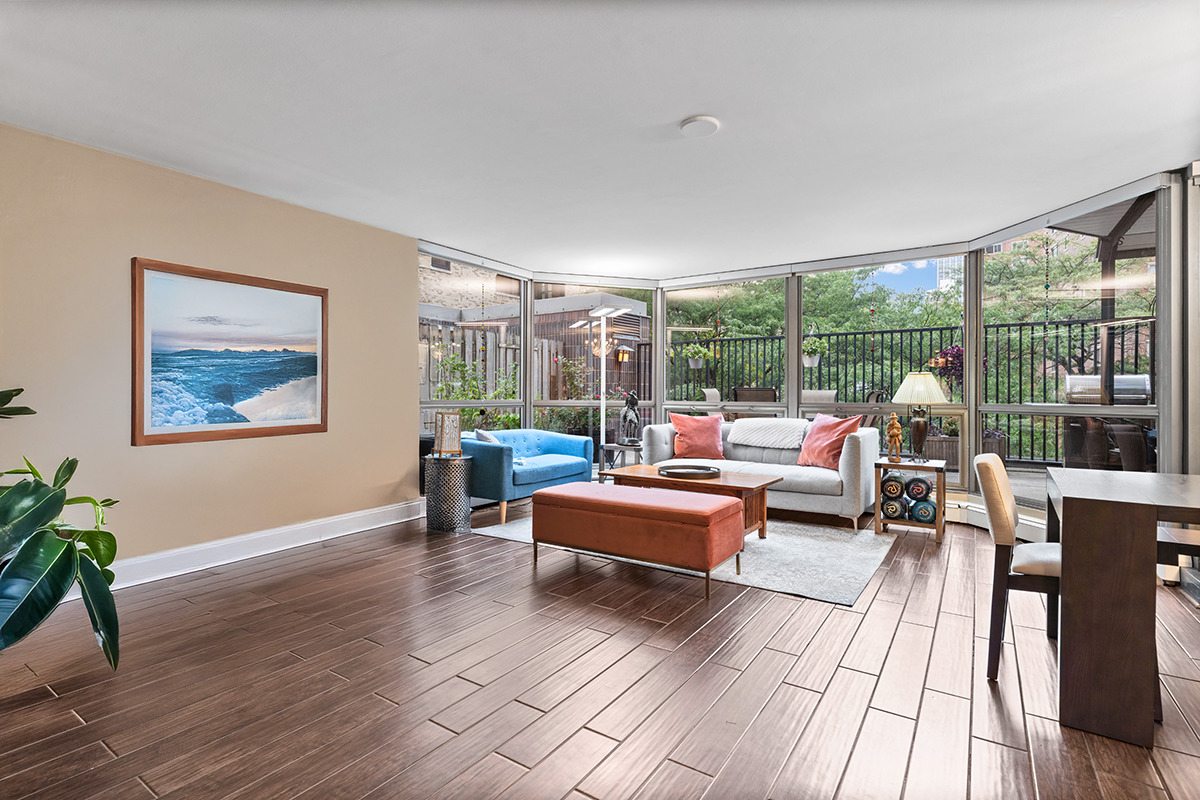 1310 N Ritchie Court Unit: 3A