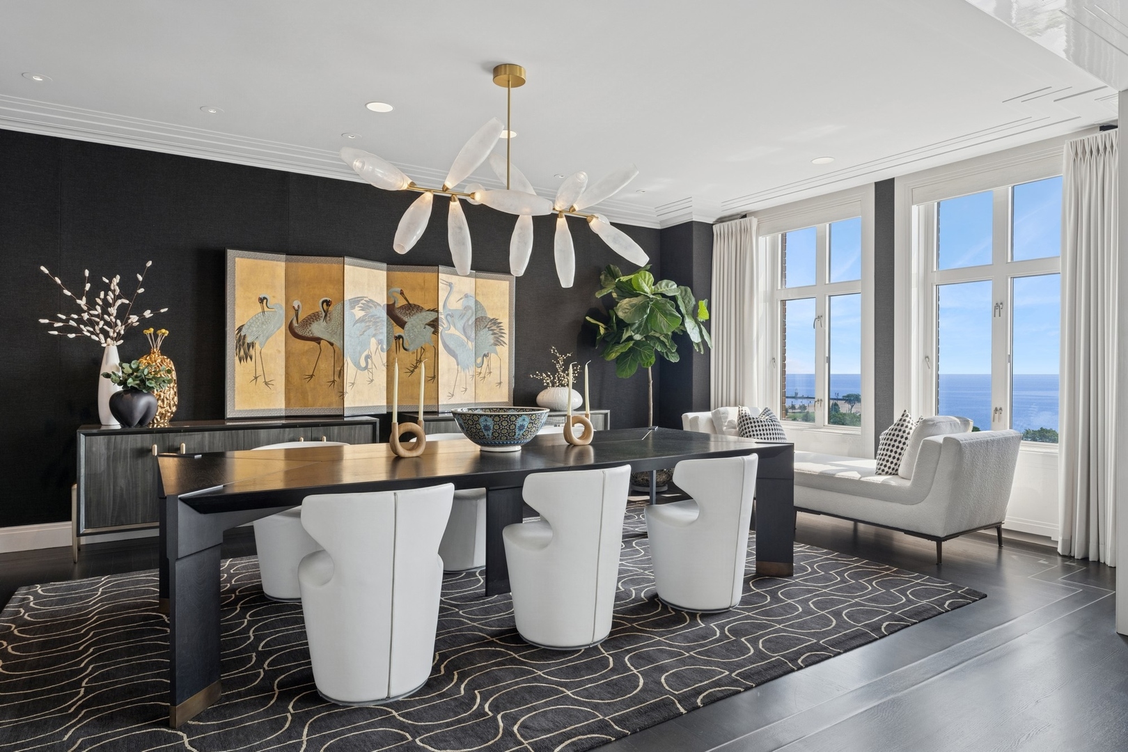 1540 N Lake Shore Drive Unit: 8N