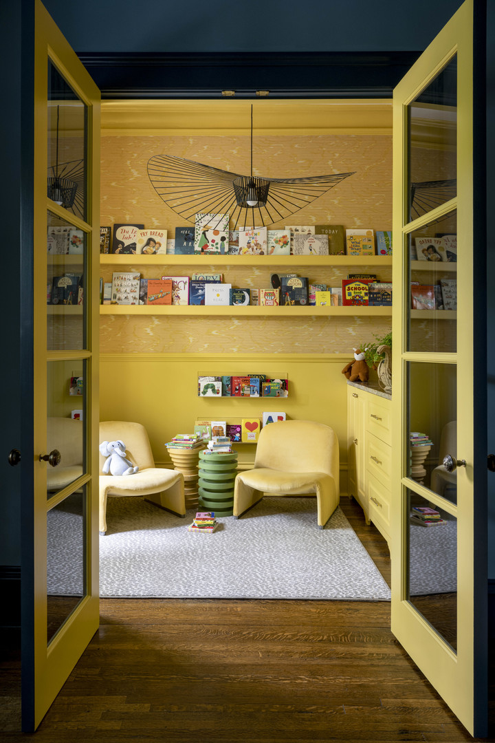 871 N La Salle Street Unit: 3