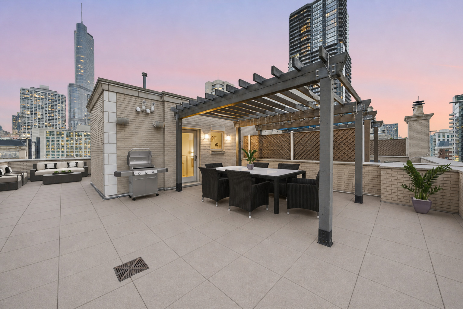 55 E Erie Street Unit: SH-D
