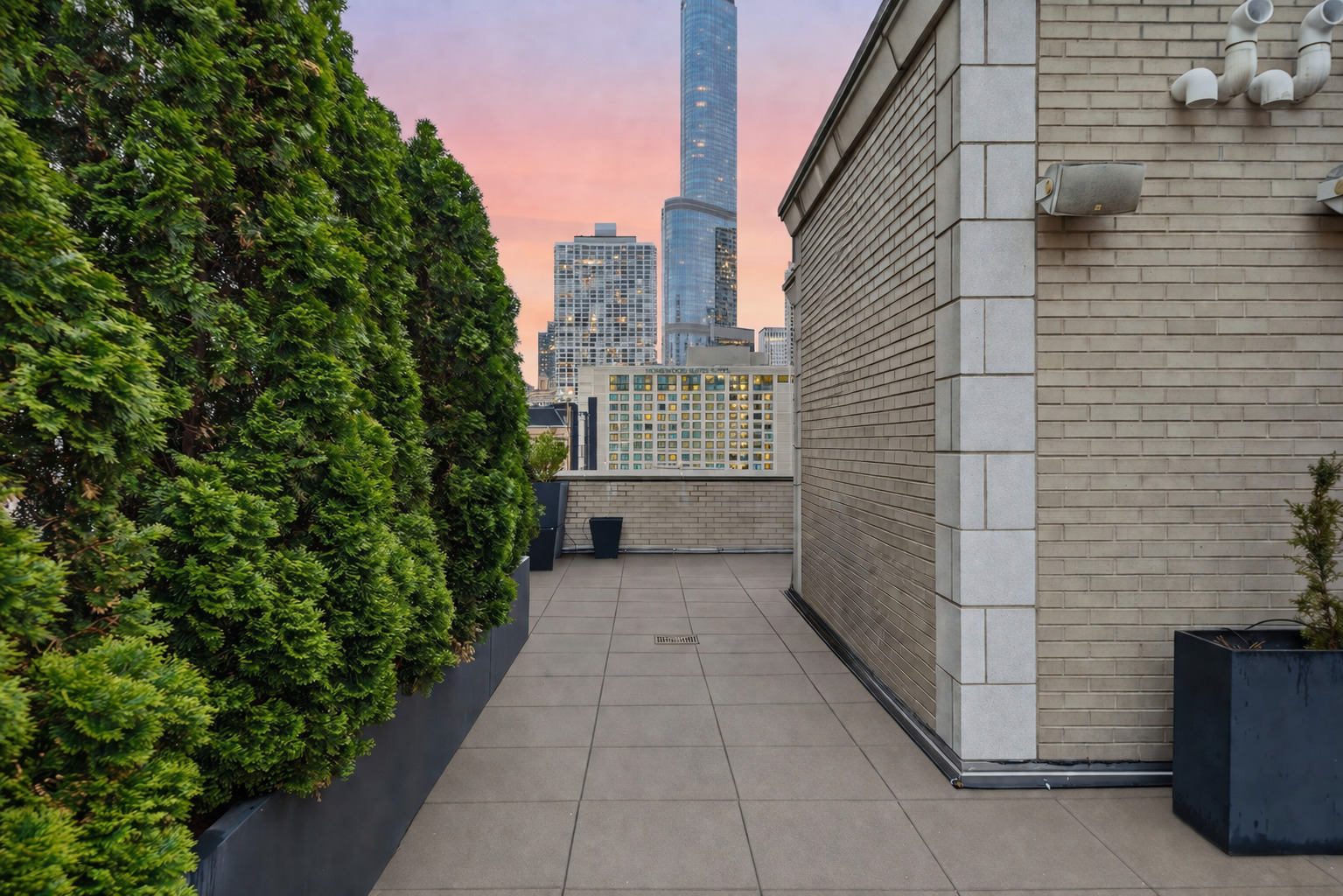 55 E Erie Street Unit: SH-D