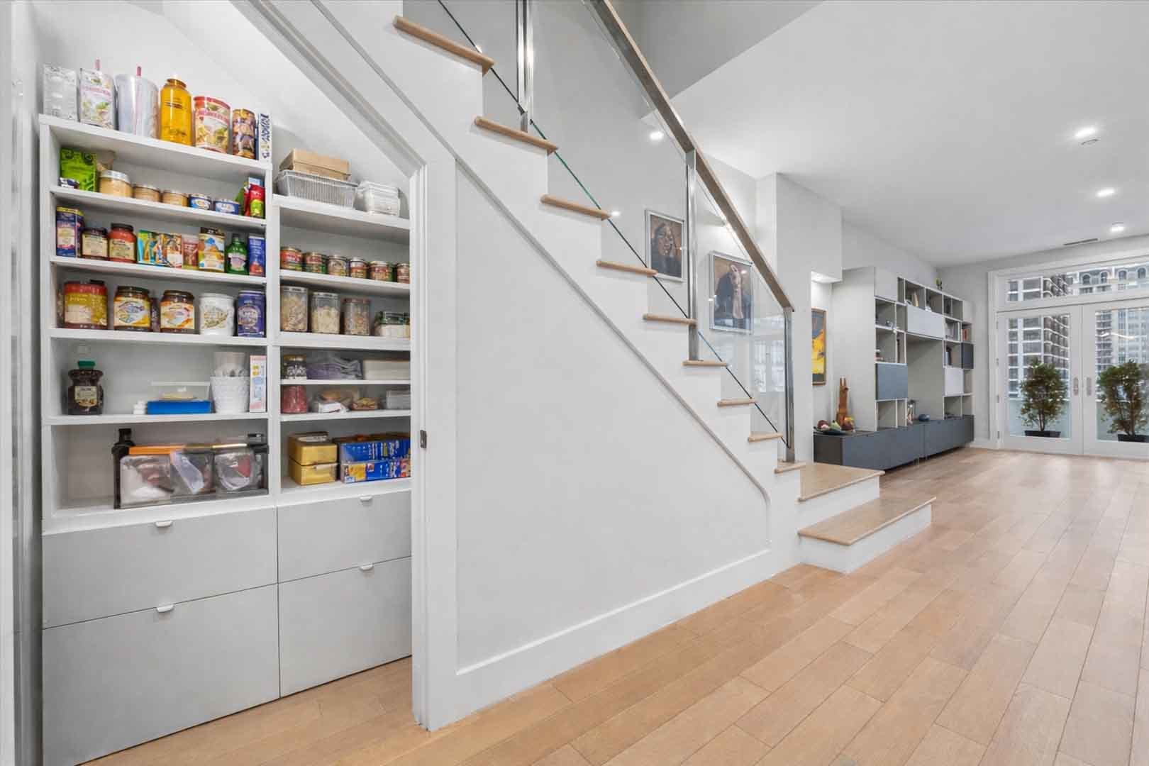 55 E Erie Street Unit: SH-D