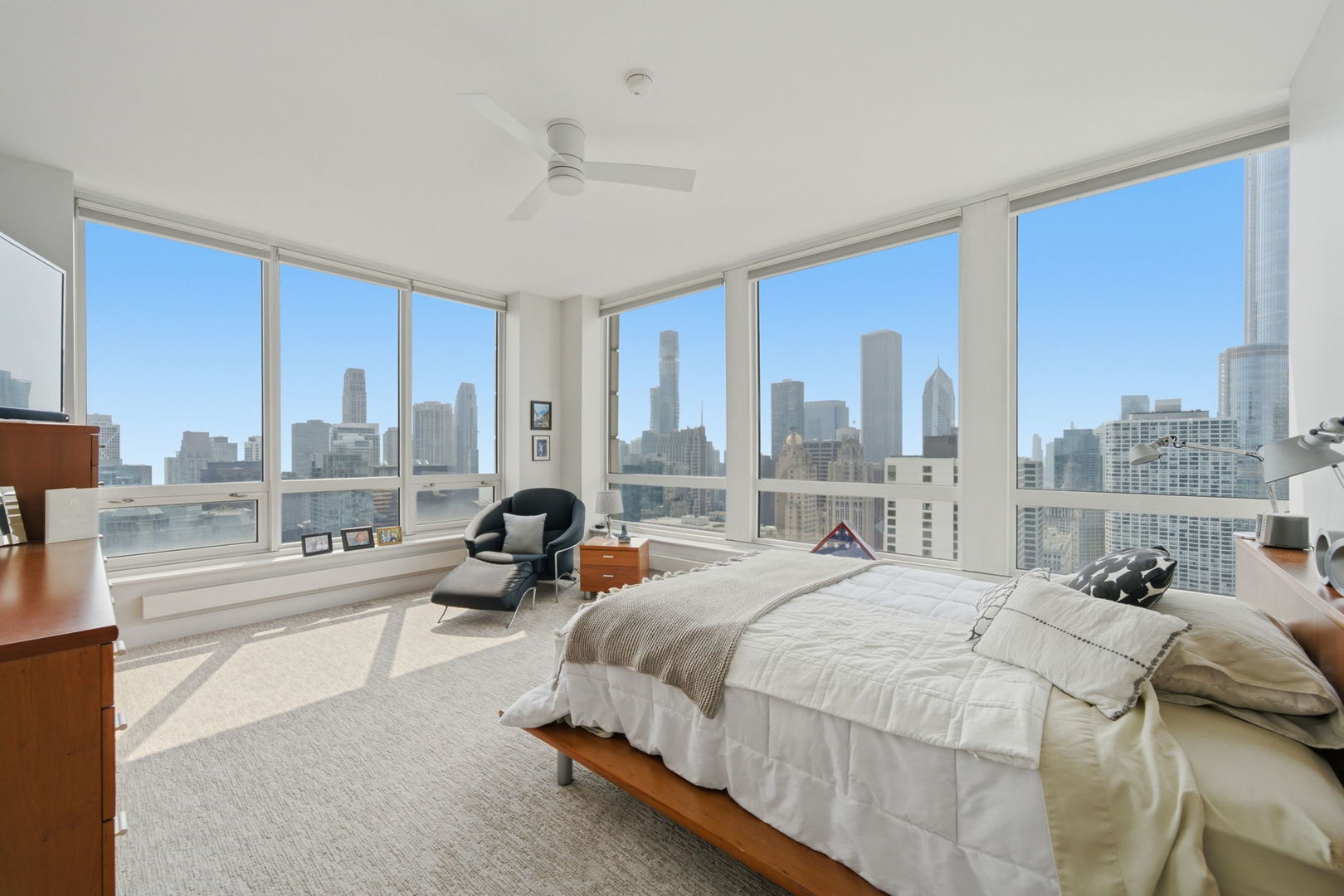 55 E Erie Street Unit: 4303