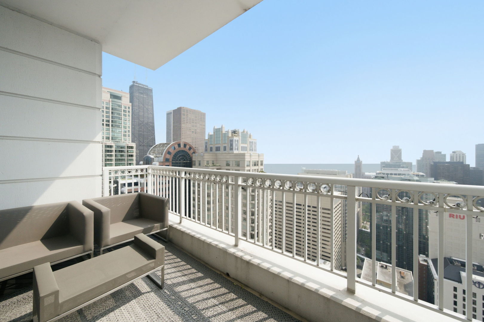 55 E Erie Street Unit: 4303