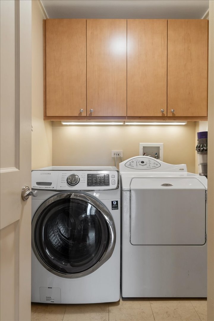 55 E Erie Street Unit: 3205