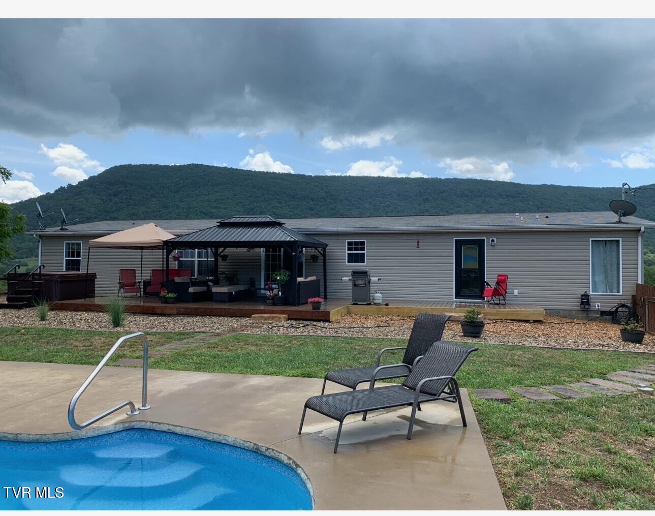 3119 Beech Creek Road