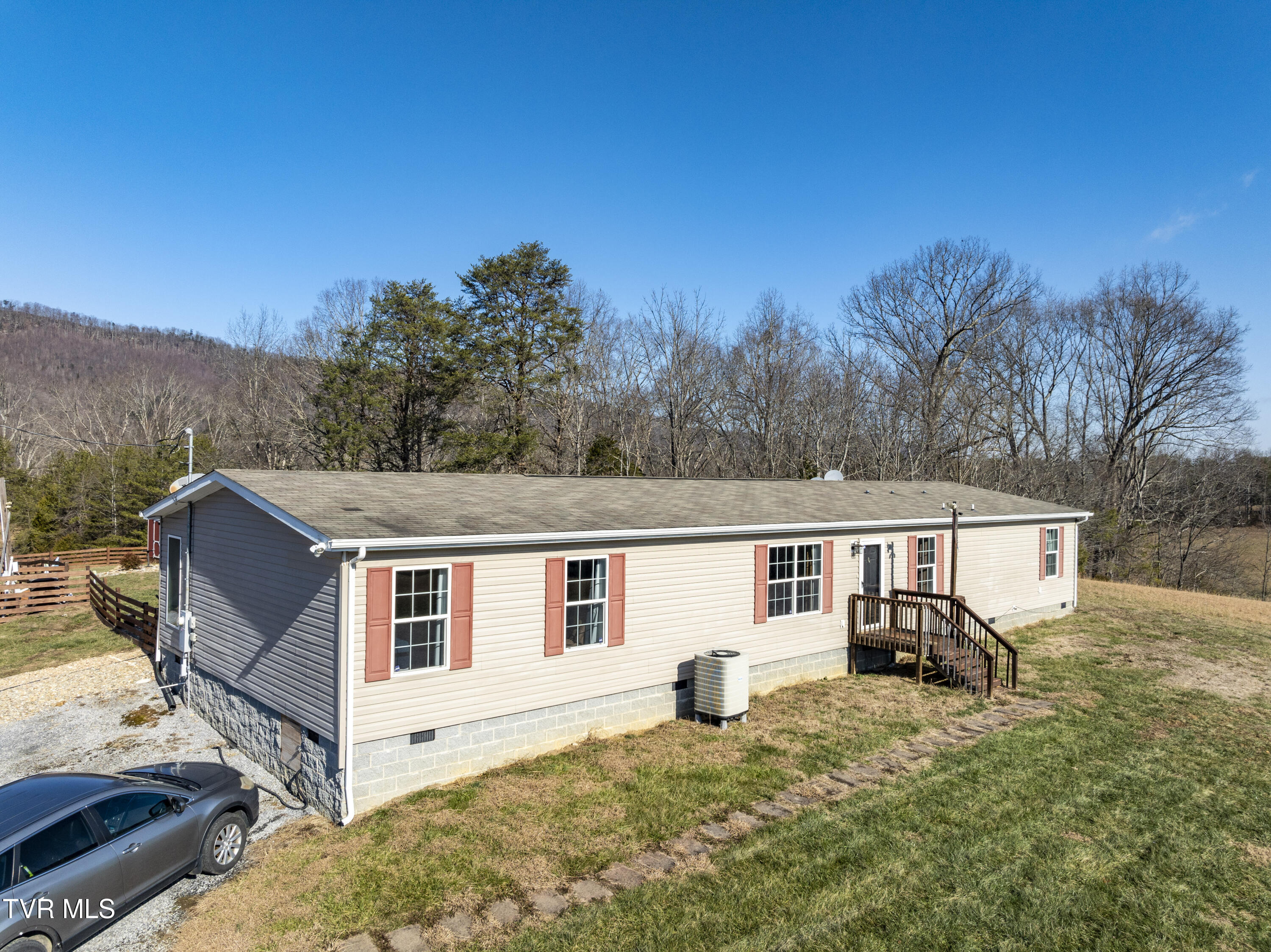 3119 Beech Creek Road