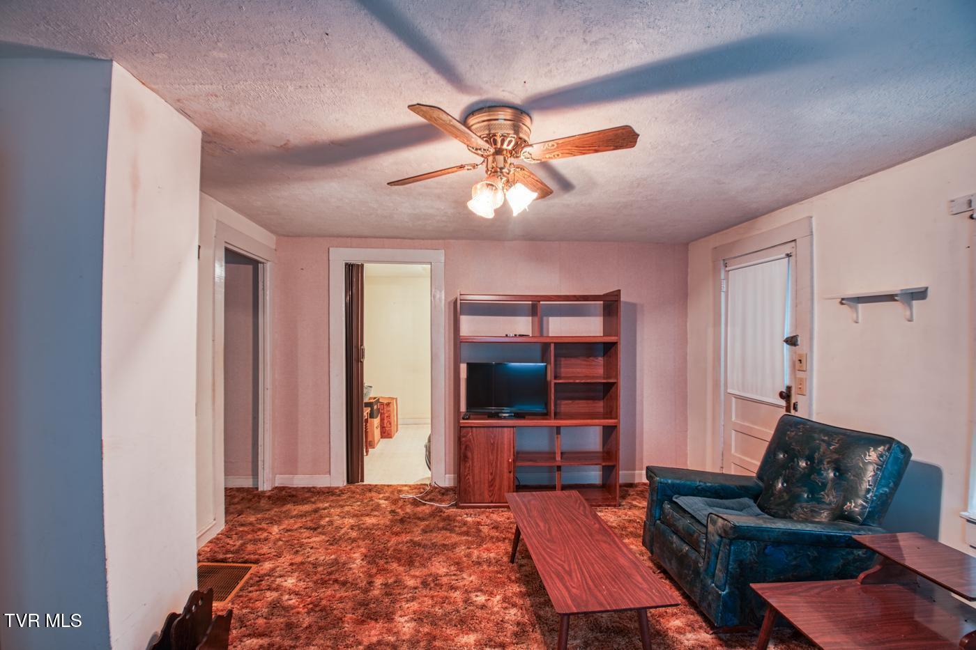1437 Pressmens Home Road