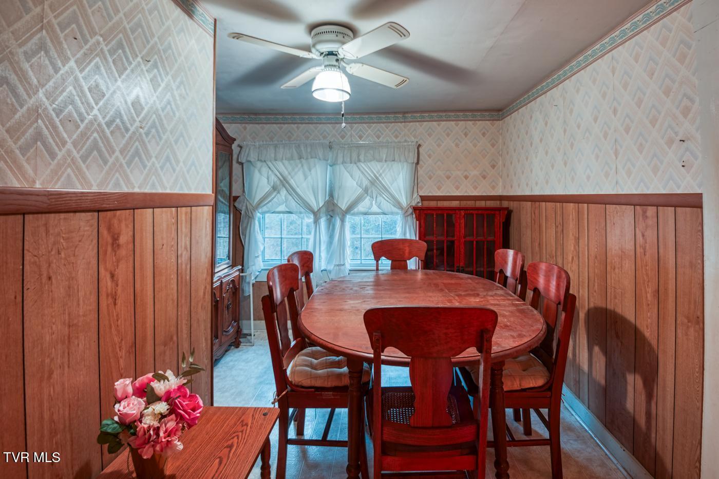 1437 Pressmens Home Road