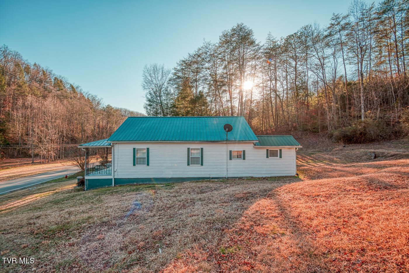 1437 Pressmens Home Road