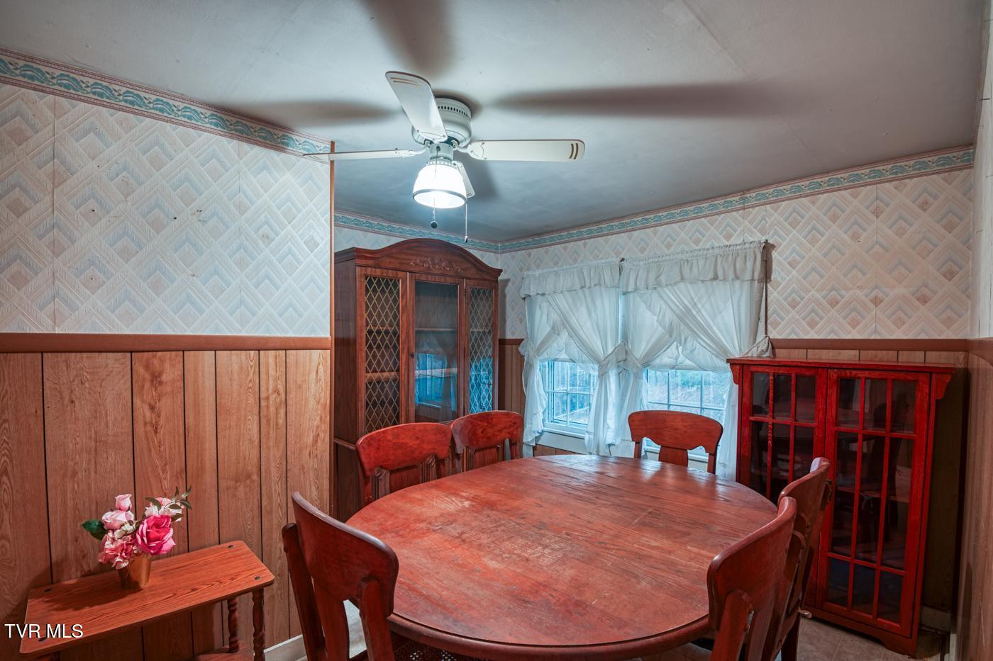 1437 Pressmens Home Road