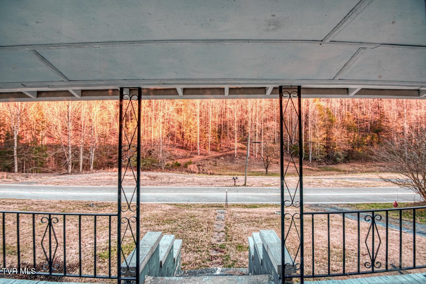 1437 Pressmens Home Road