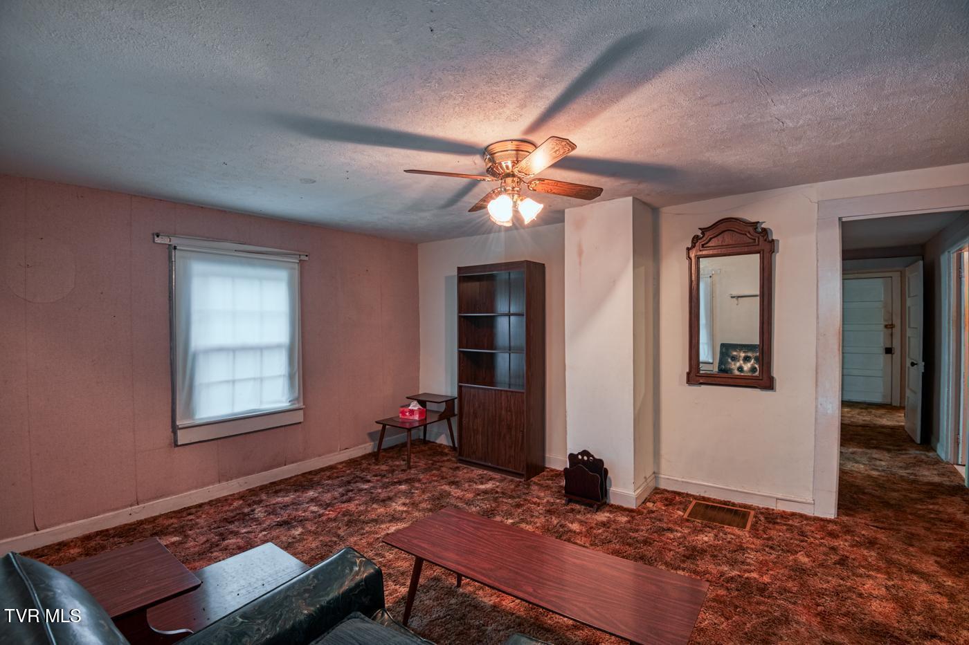 1437 Pressmens Home Road