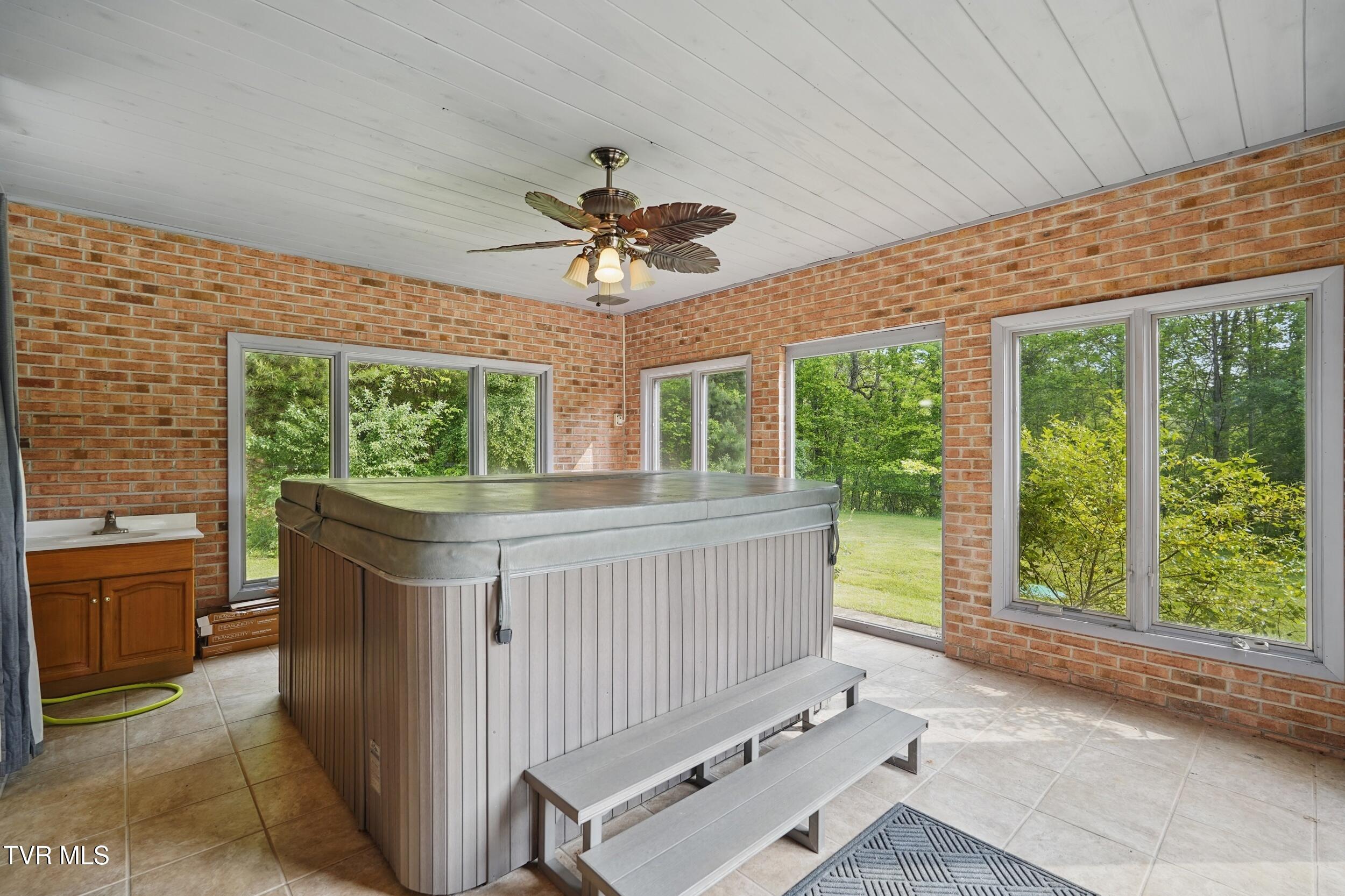 271 Burgan Road