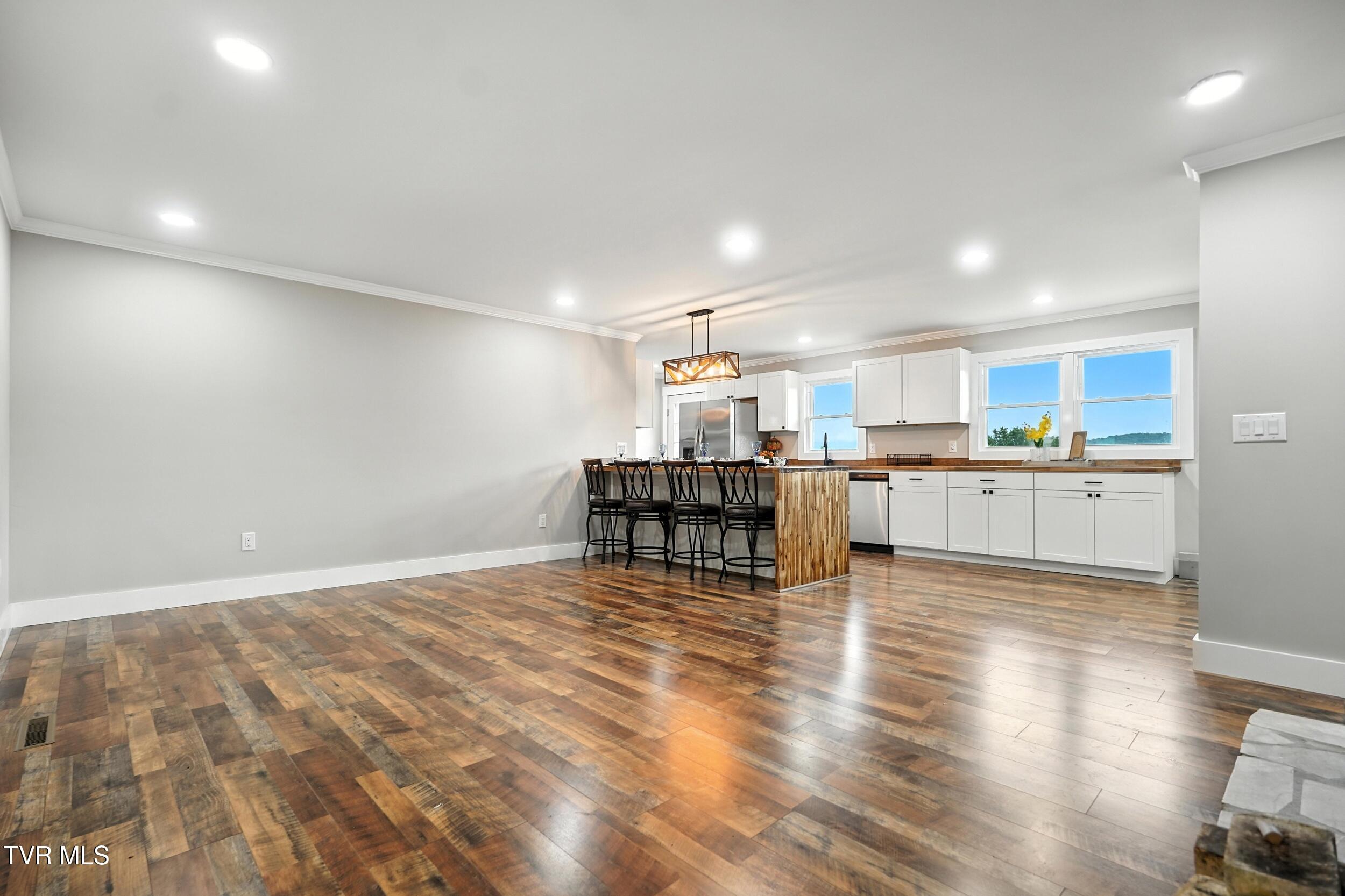 520 Ventura Road