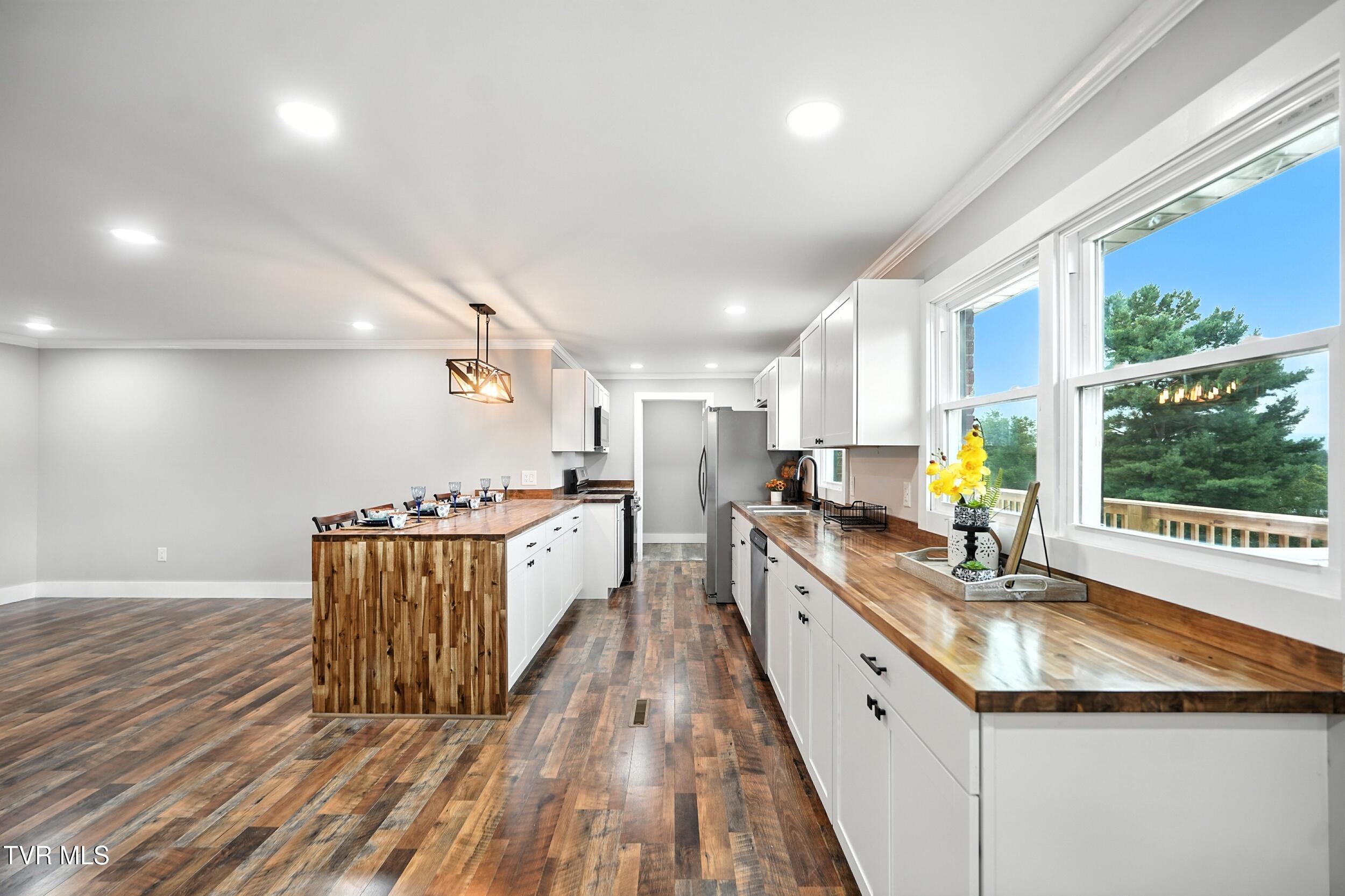 520 Ventura Road