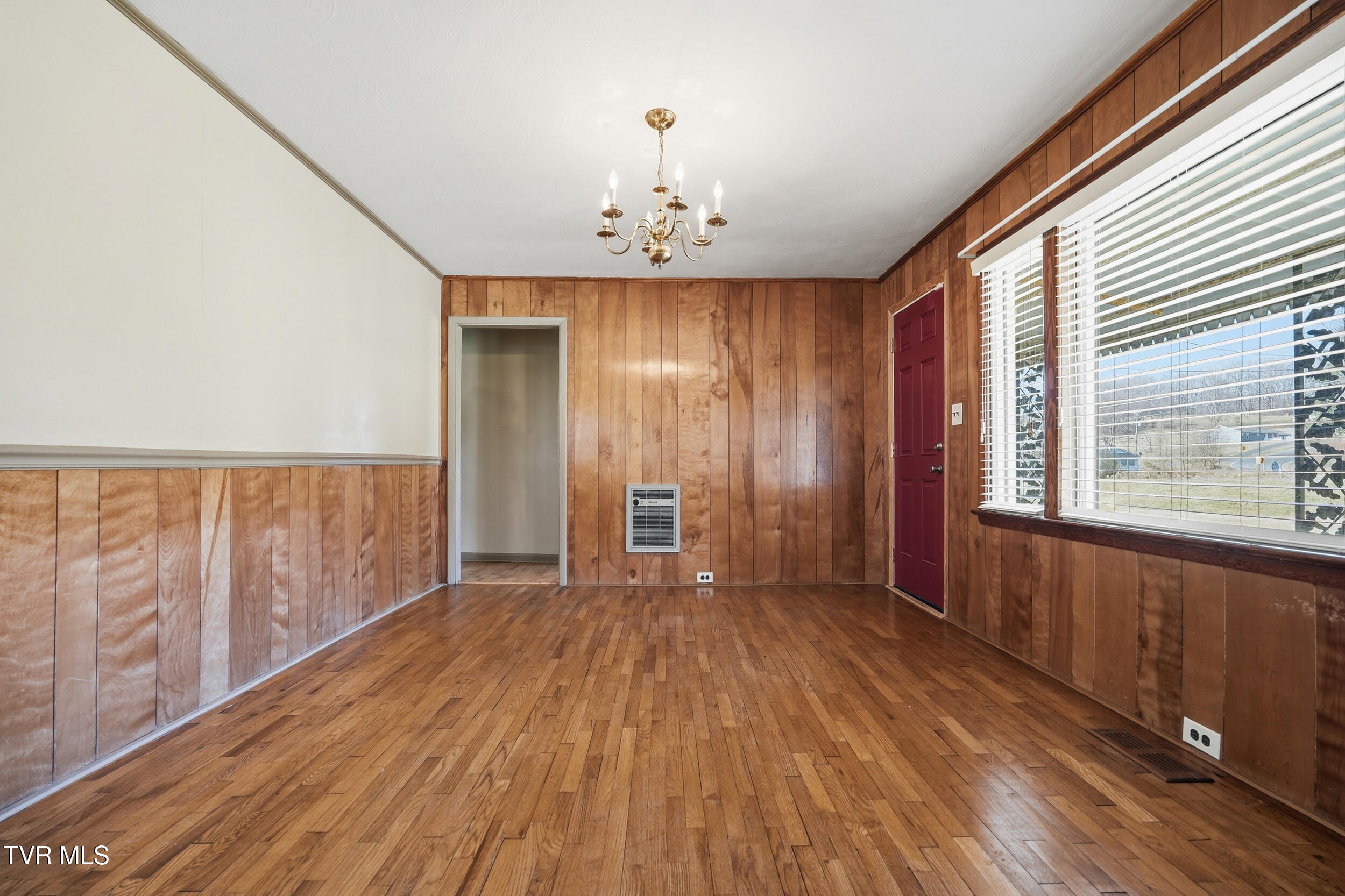 16112 Wyndale Road