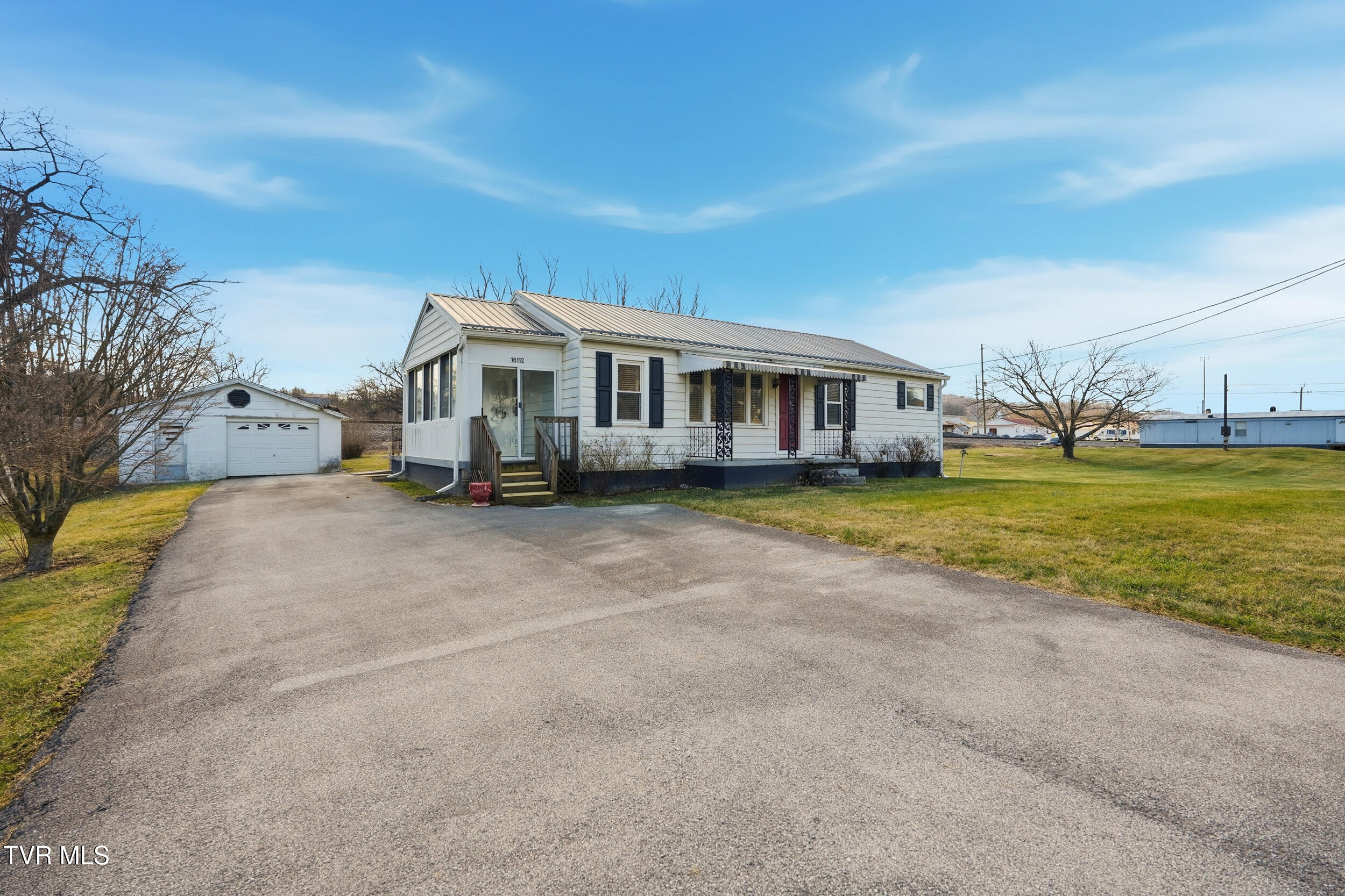 16112 Wyndale Road