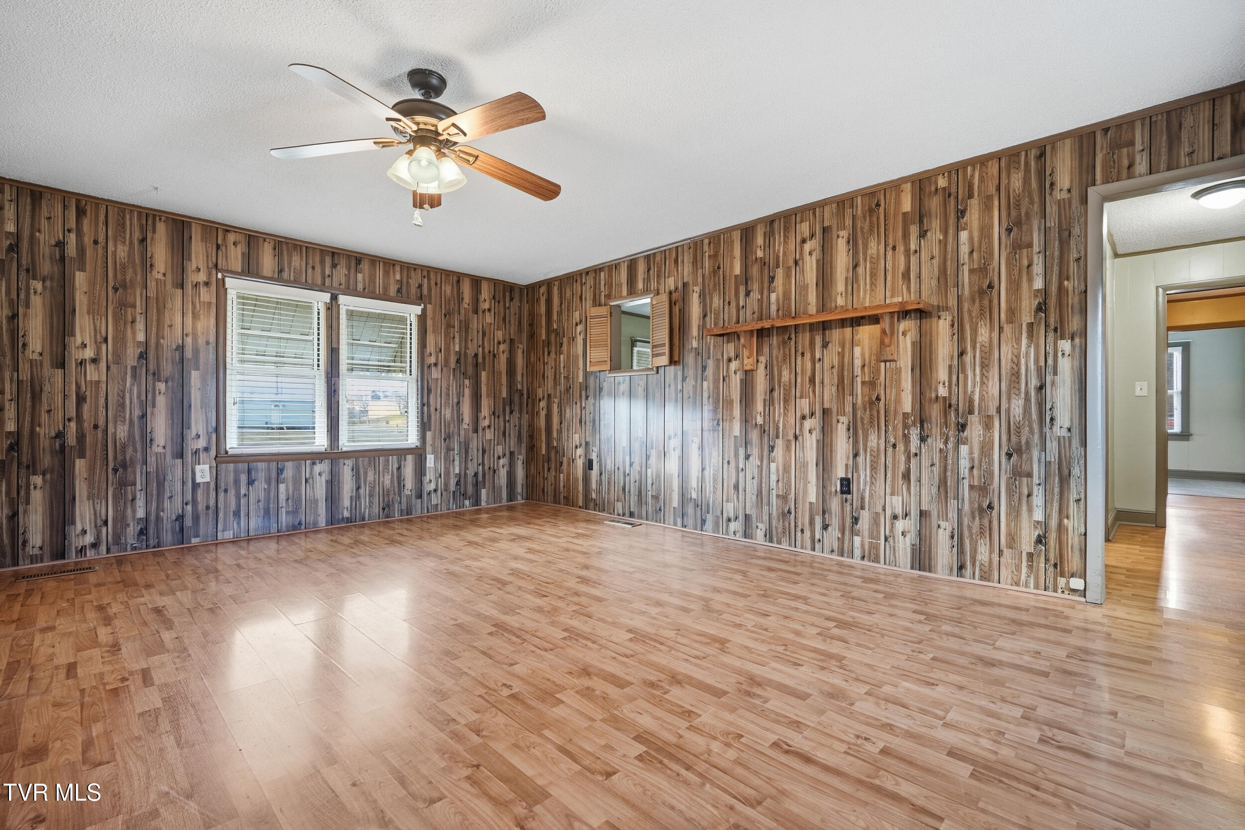 16112 Wyndale Road