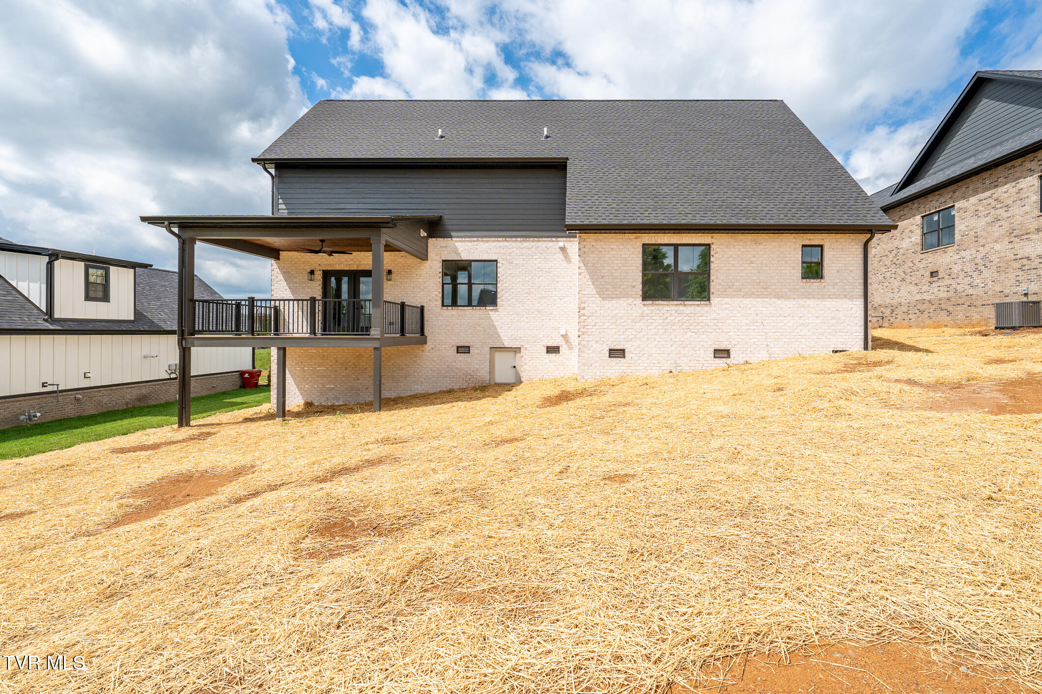50 Glaze Farm Way