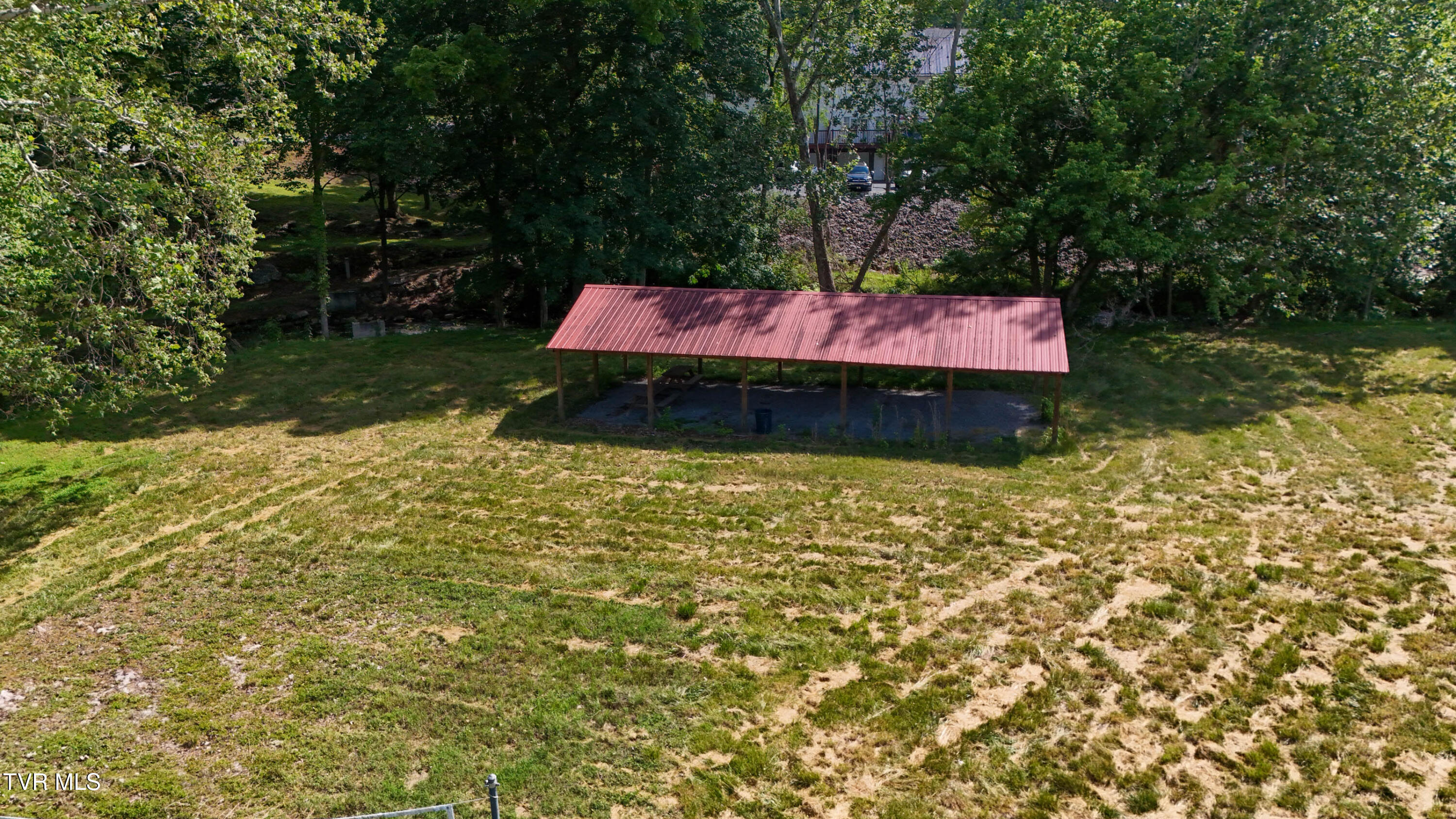160 Creekside Trail