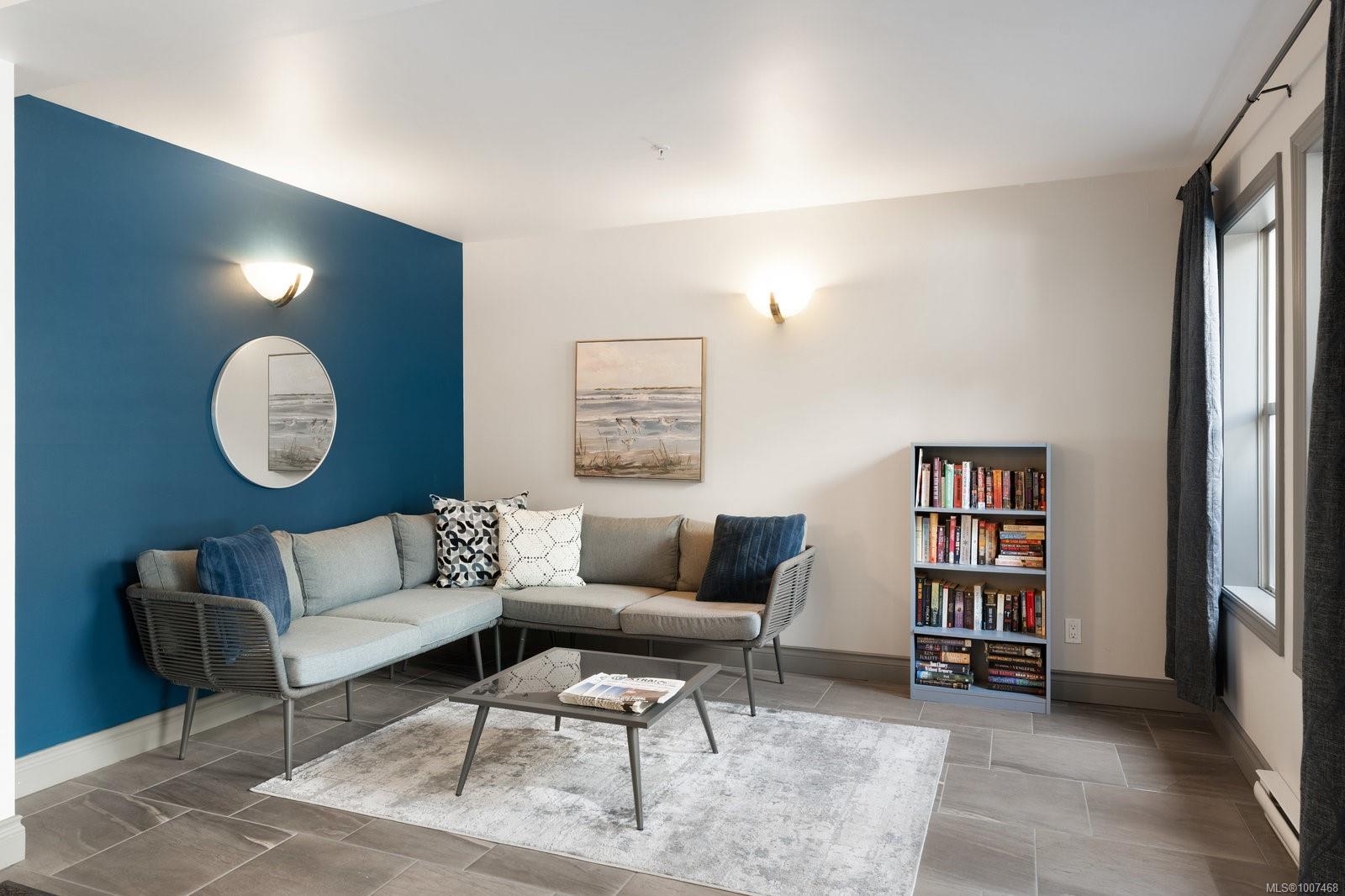 3363 Glasgow Ave # 203