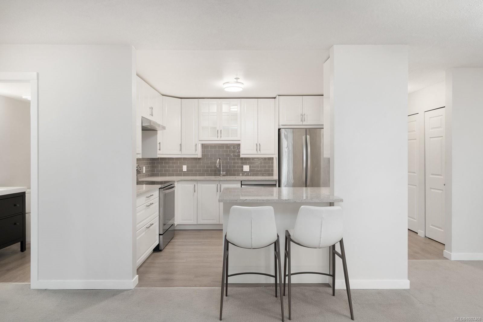 3363 Glasgow Ave # 203