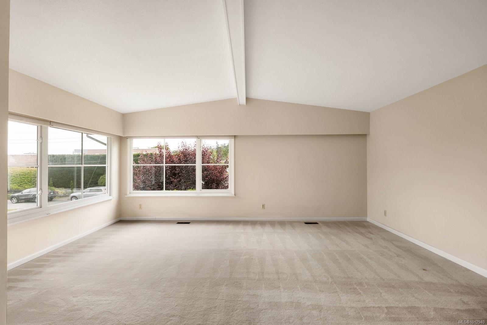 2652 Killarney Rd