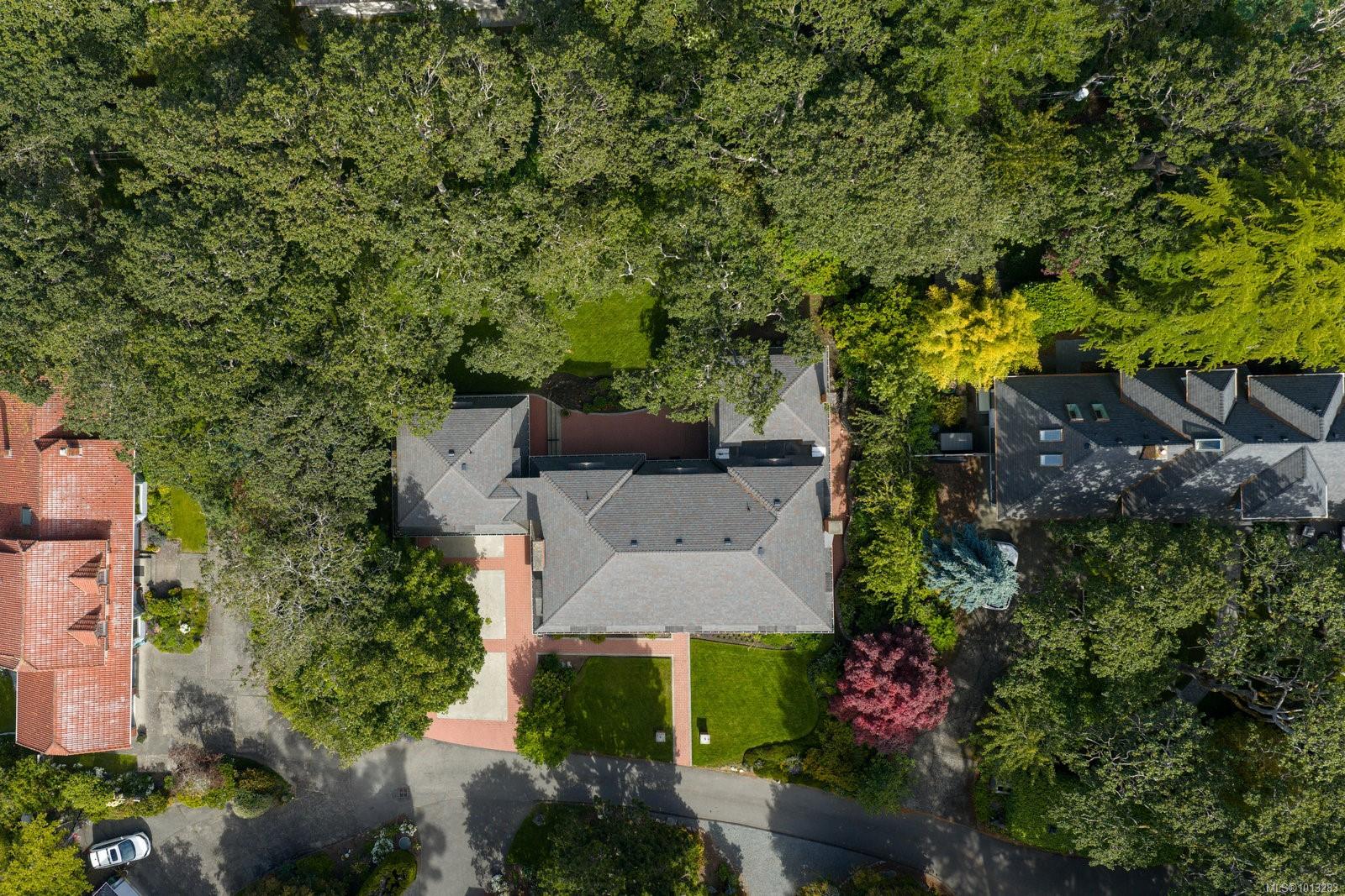 611 Island Rd