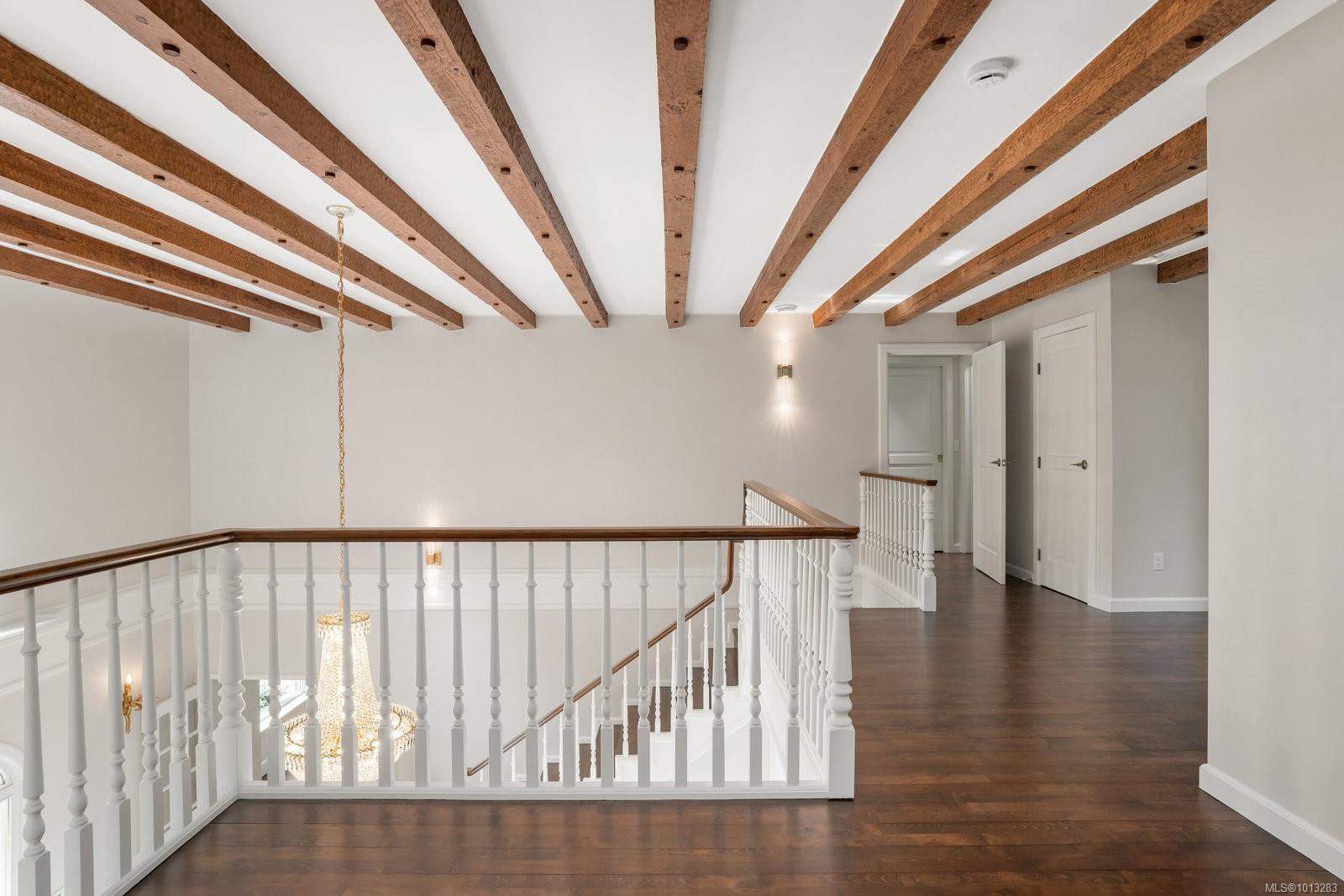 611 Island Rd