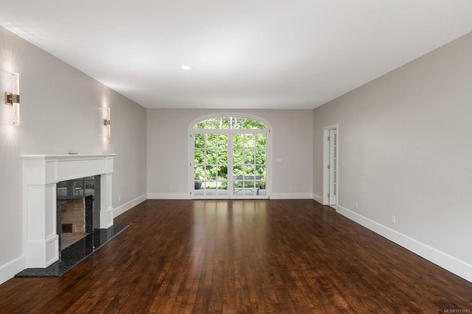 611 Island Rd