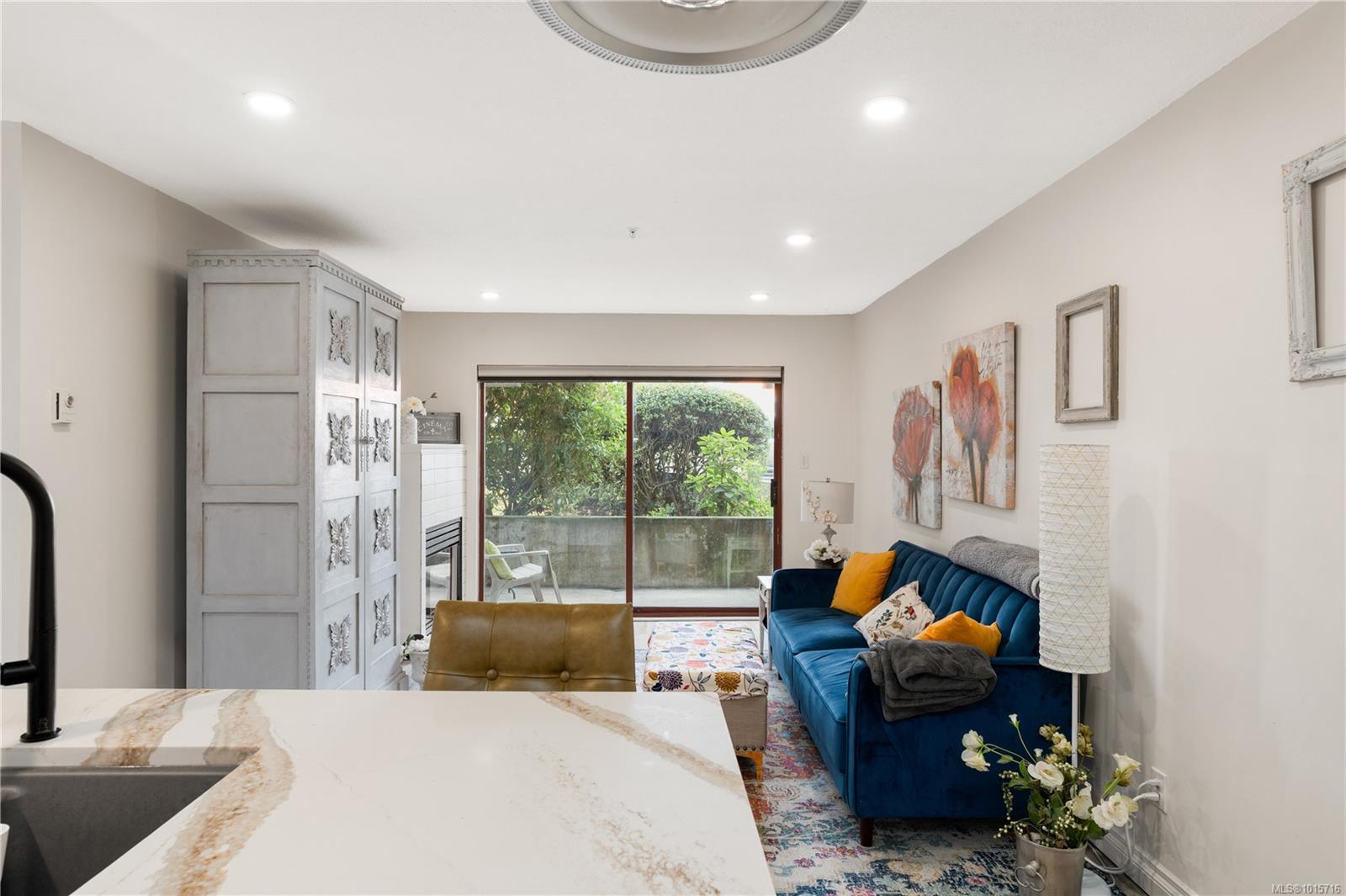 873 Esquimalt Rd Unit: 107