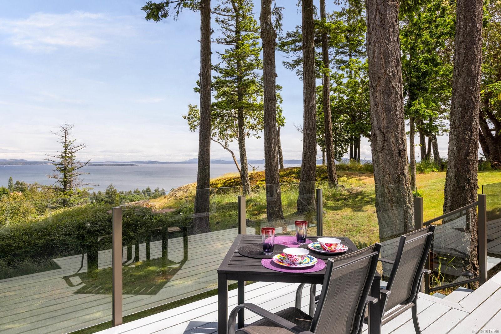 942 Boulderwood Rise # 14, Saanich Unit: 14