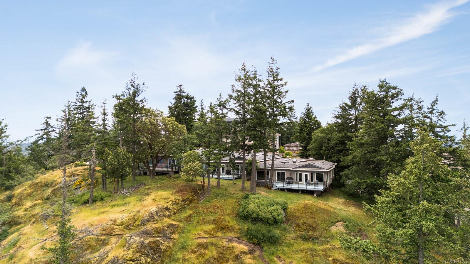 942 Boulderwood Rise # 14, Saanich Unit: 14