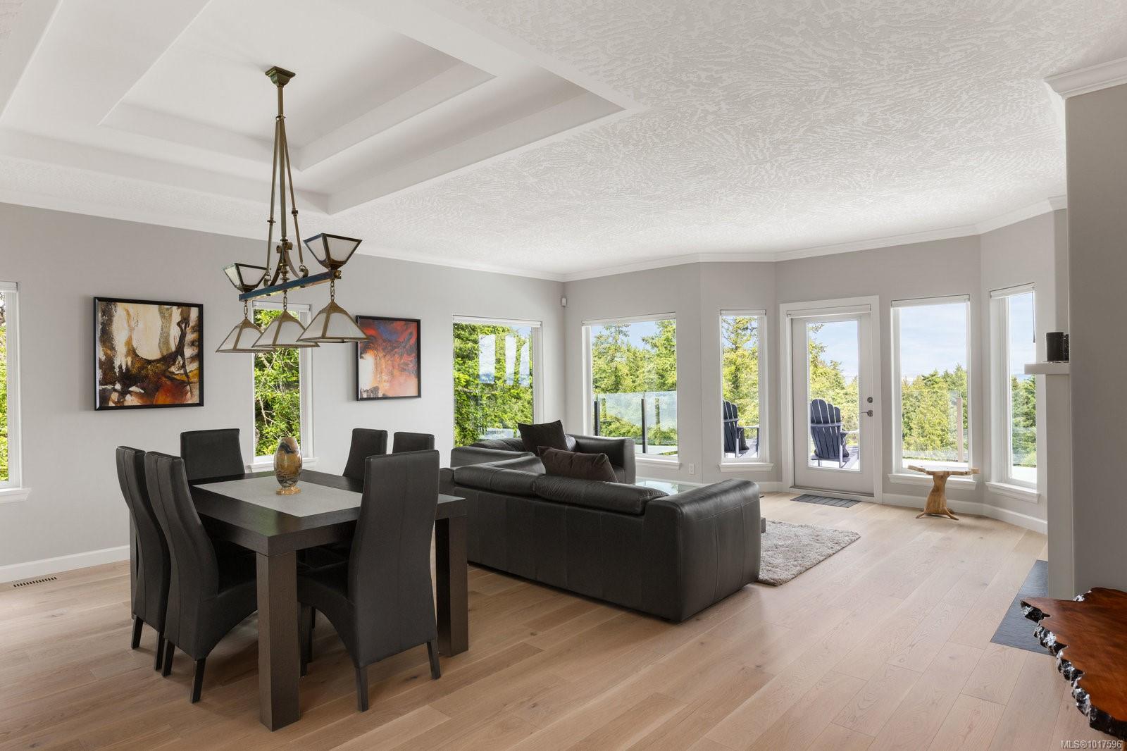 942 Boulderwood Rise # 14, Saanich Unit: 14