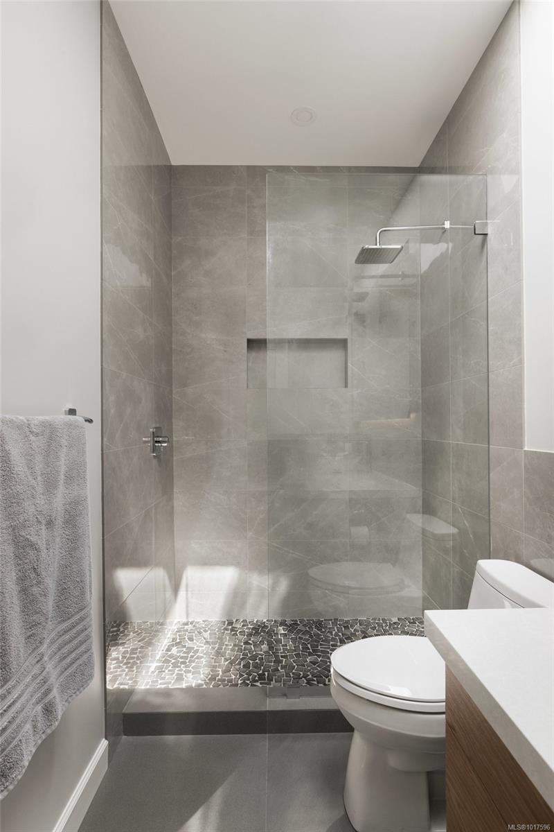 942 Boulderwood Rise # 14, Saanich Unit: 14