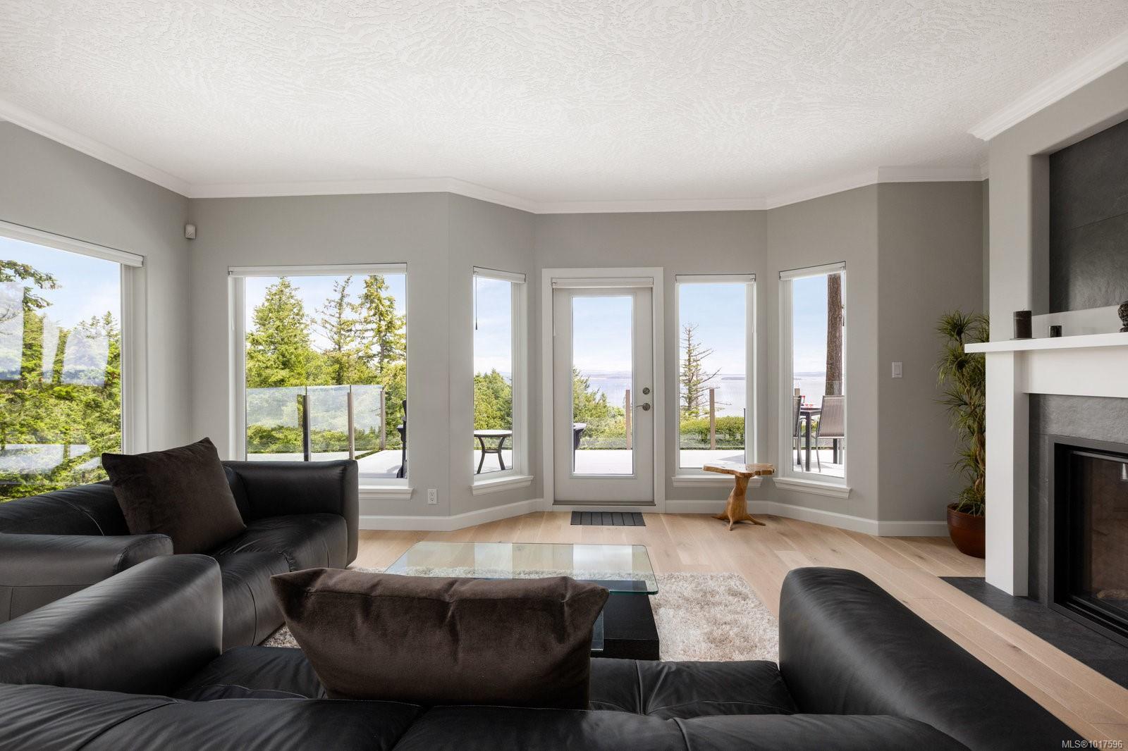 942 Boulderwood Rise # 14, Saanich Unit: 14