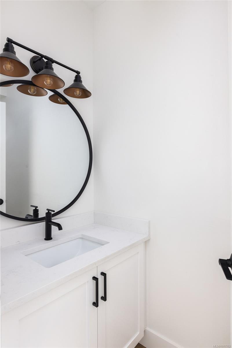 7041 Brailsford Pl, Sooke