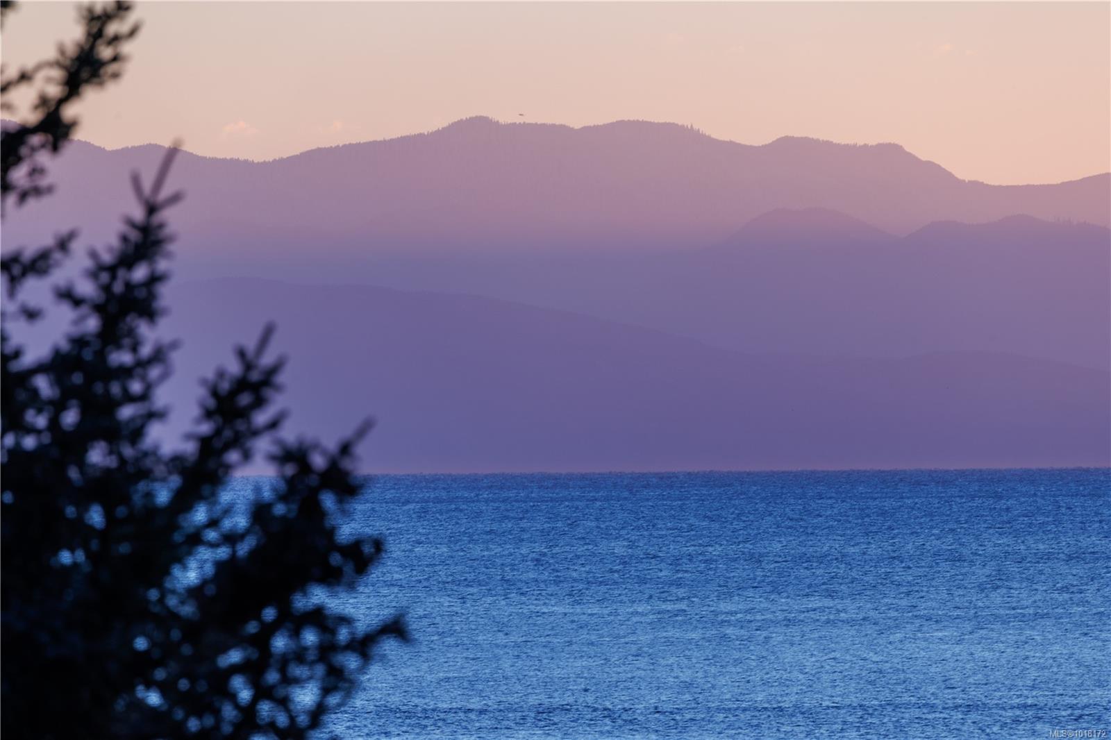 1150 Silver Spray Dr, Sooke