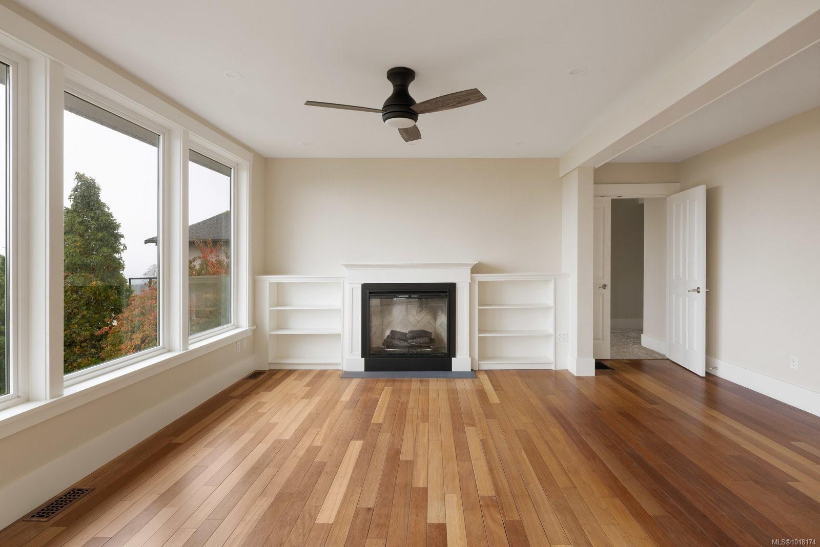 5055 Lochside Dr, Saanich