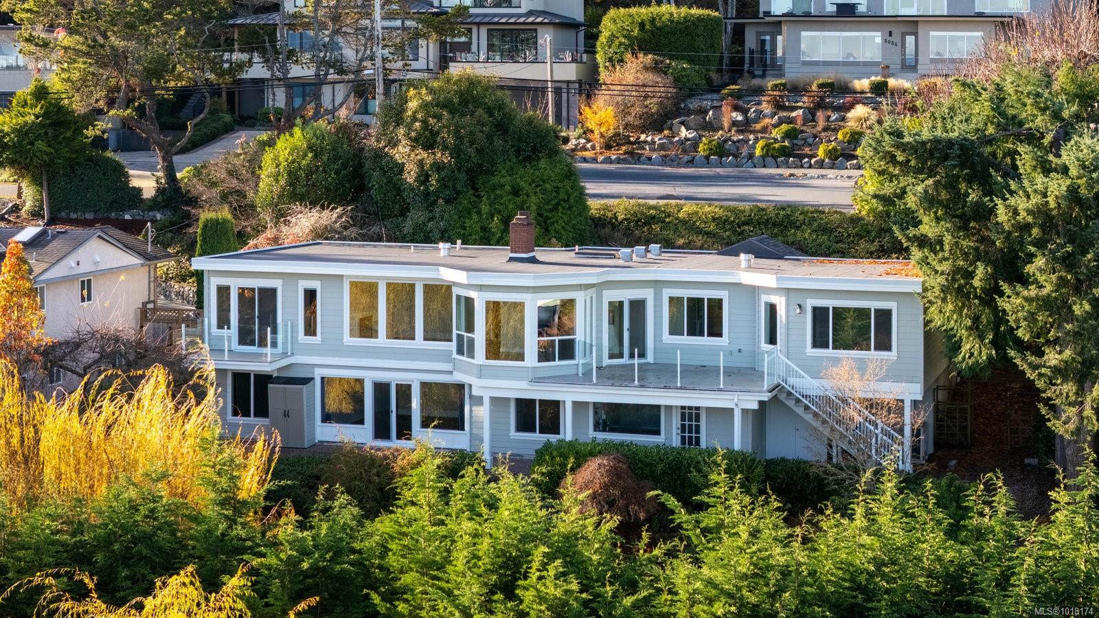 5055 Lochside Dr, Saanich