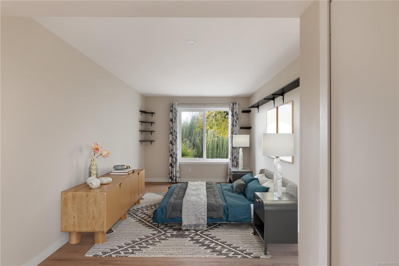 5055 Lochside Dr, Saanich