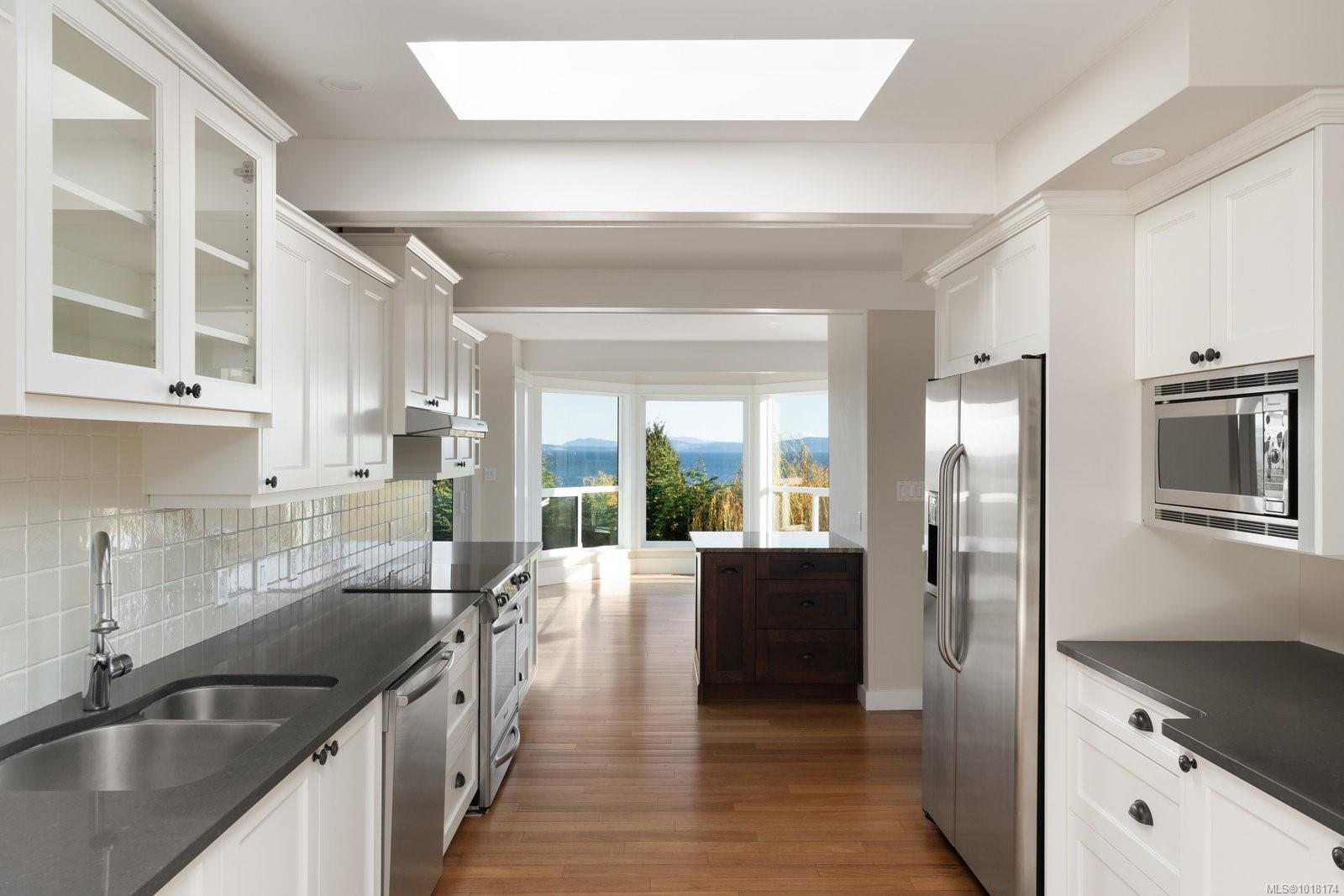 5055 Lochside Dr, Saanich