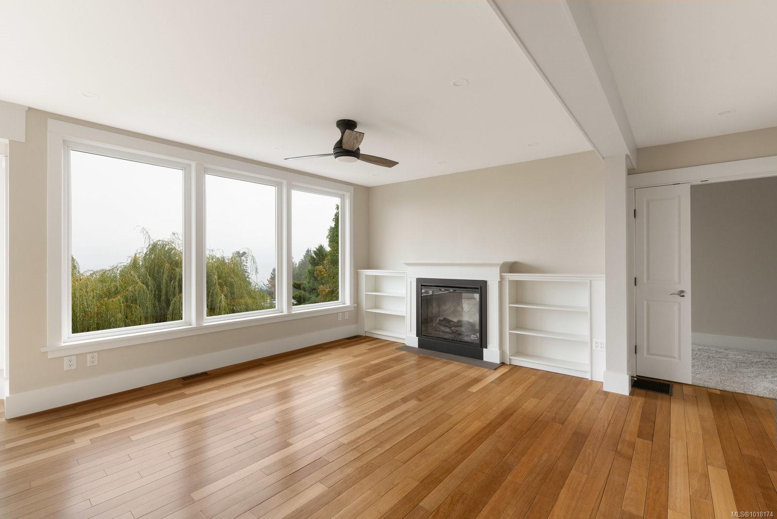 5055 Lochside Dr, Saanich