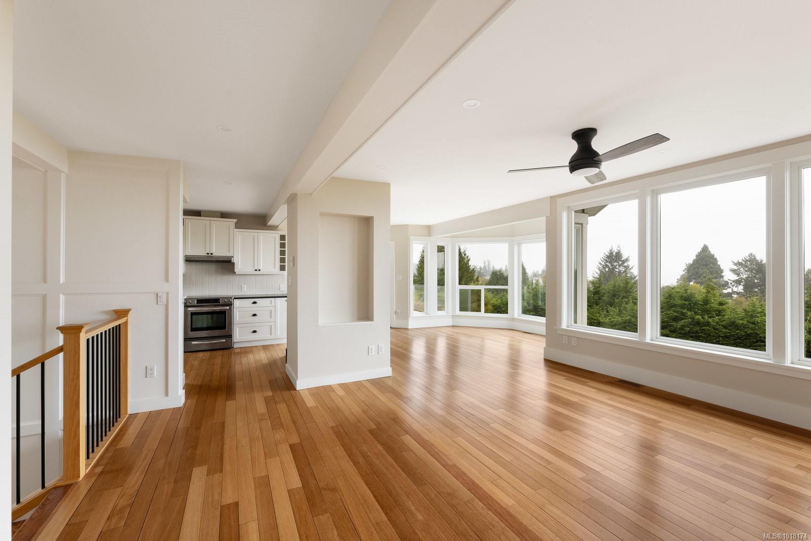 5055 Lochside Dr, Saanich