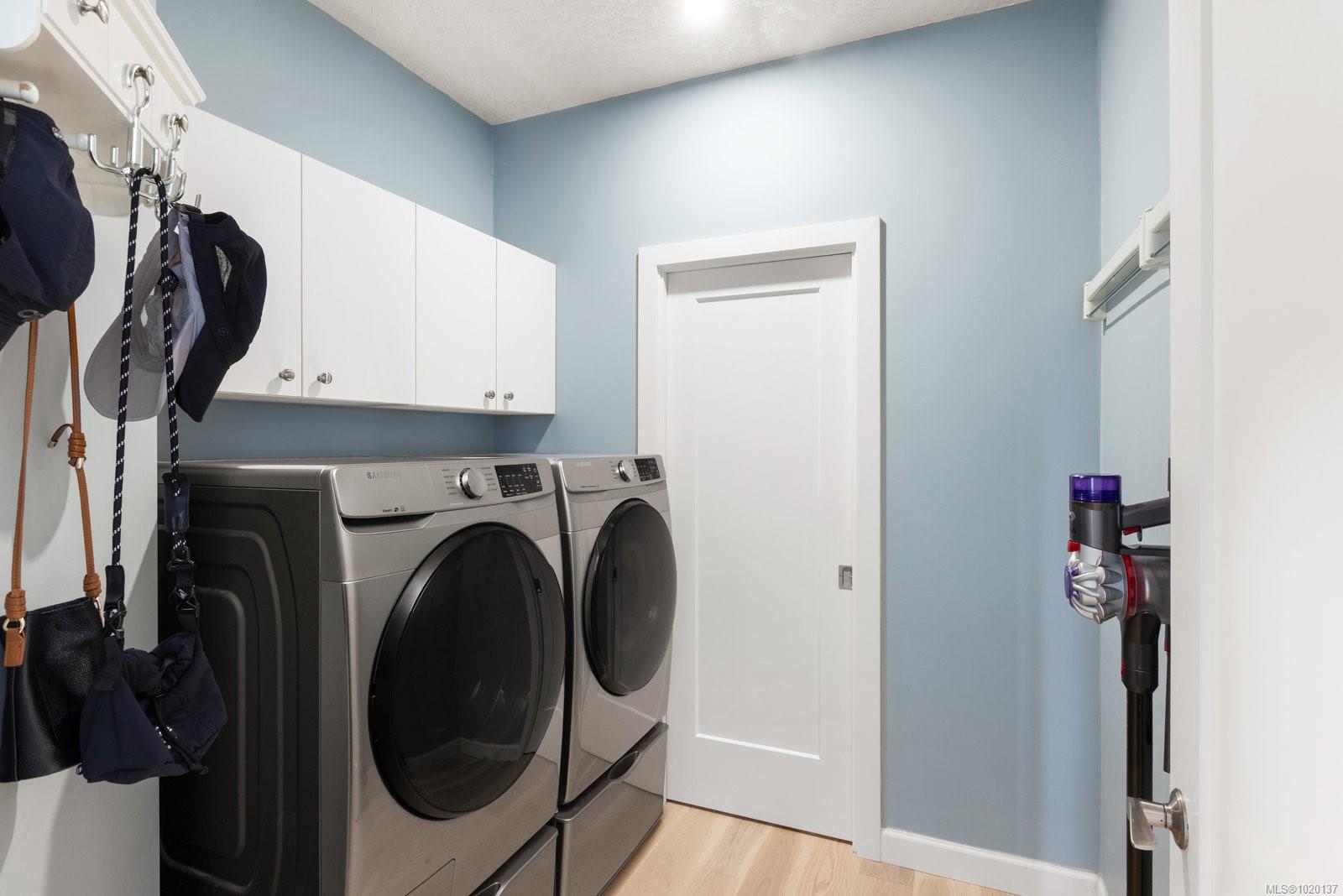 942 Boulderwood Rise # 14